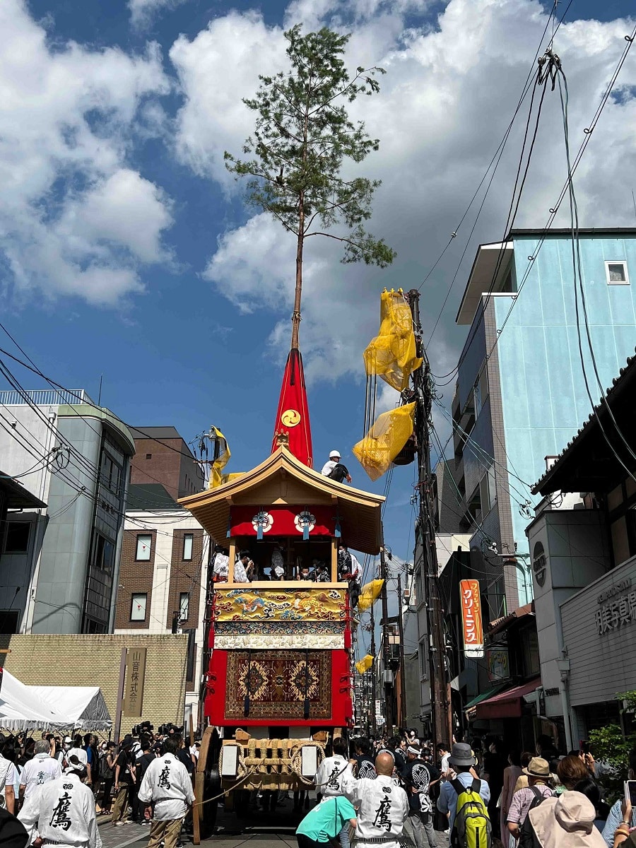 The Gion Festival's new Taka Yama float, decorated with mideastern carpets.